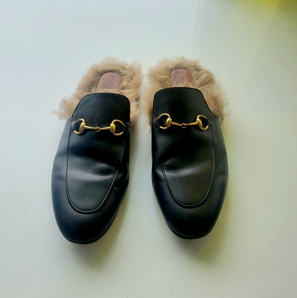 Gucci slides with fur